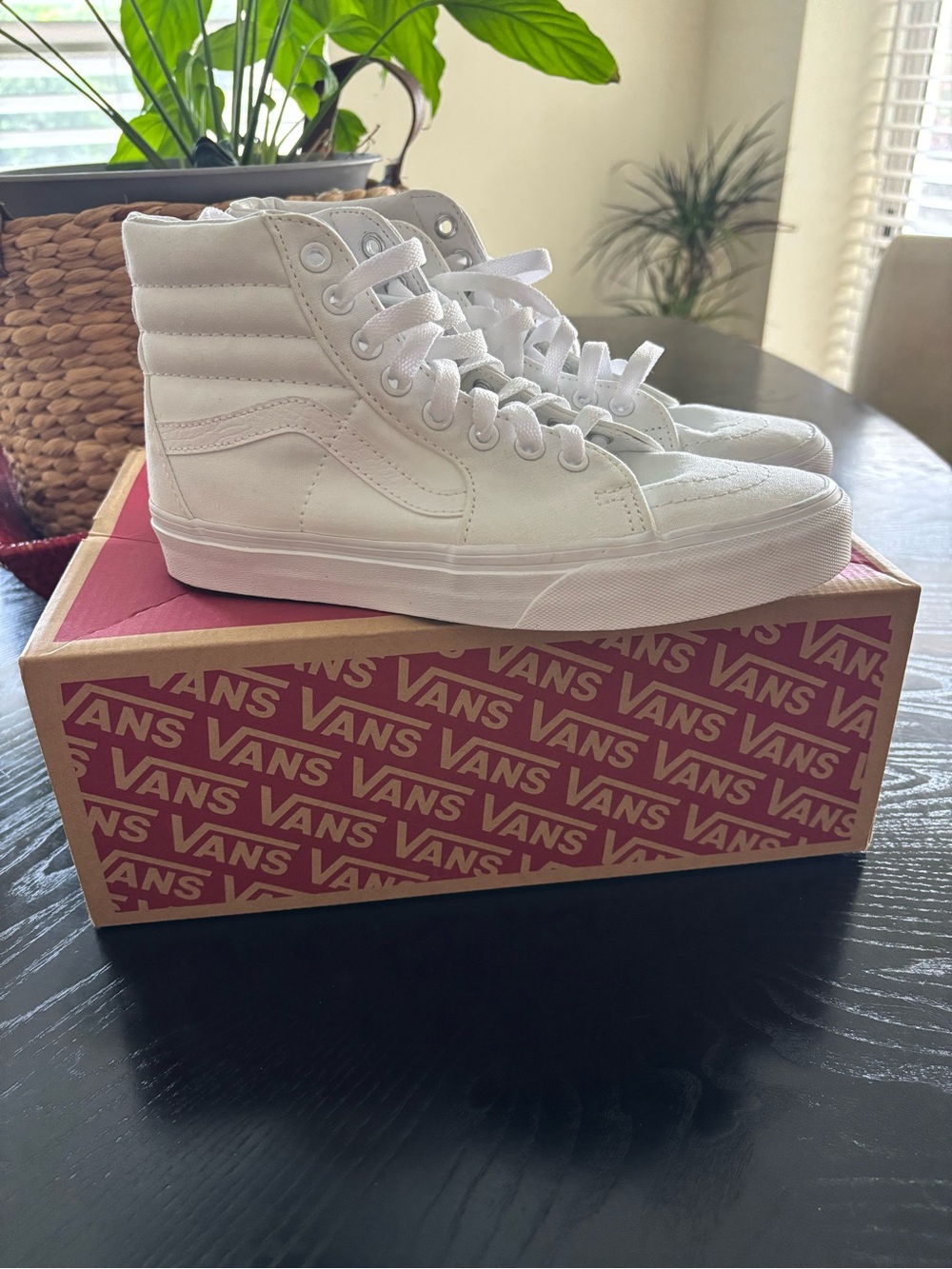Brand New Vans Sk8-Hi White High Top Sneakers 7 women’s 5.5 Men’s
